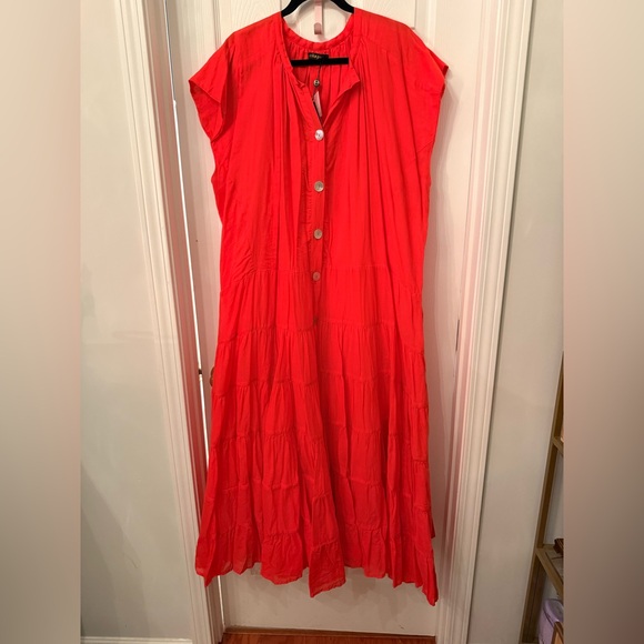 Erika Pena Dresses & Skirts - NWT Erika Peña tiered button down midi dress red-orange